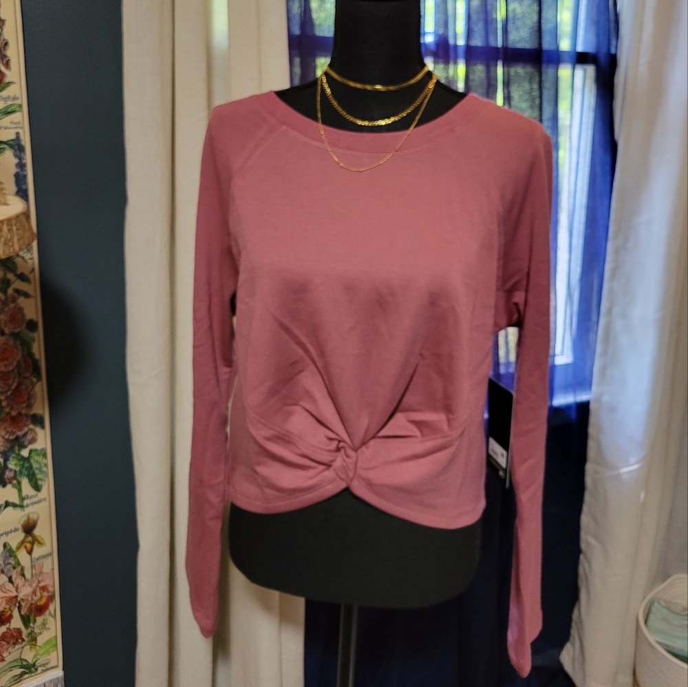 Lightweight long sleeve with twist front. Sz Med. NWT